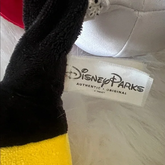 🐭♥️🖤🤍Vintage Disney Minnie Mouse Plush Toy - Red, Black, Yellow - Picture 6 of 9